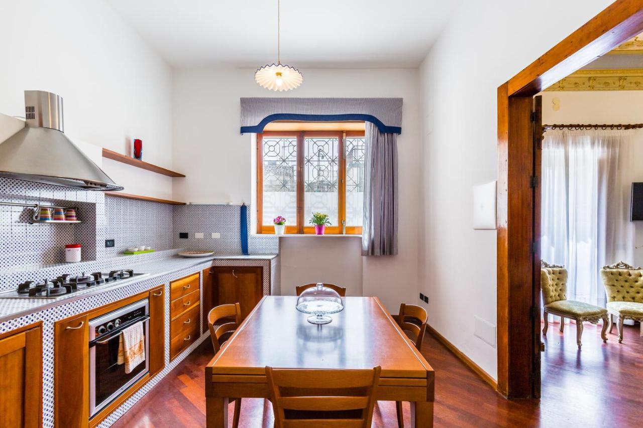 Bed and Breakfast Palazzo Montalbano Шикли Экстерьер фото