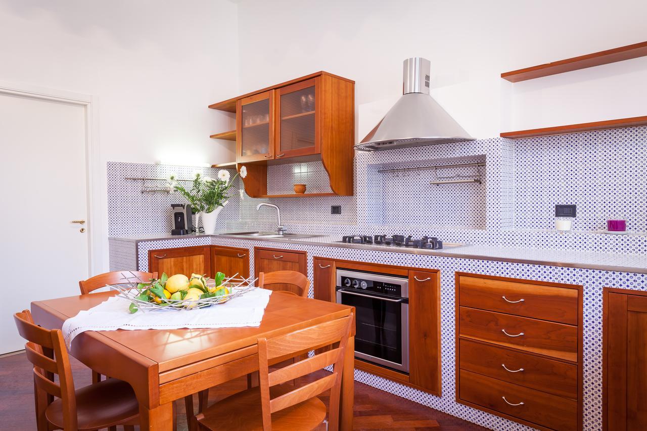 Bed and Breakfast Palazzo Montalbano Шикли Экстерьер фото